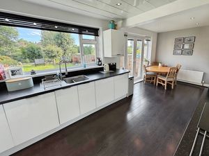 Photo 9- click for photo gallery